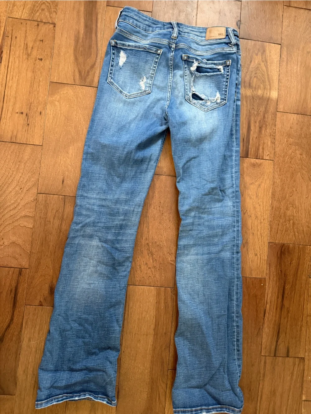 BKE Womens Light Blue Slim Straight Jeans
